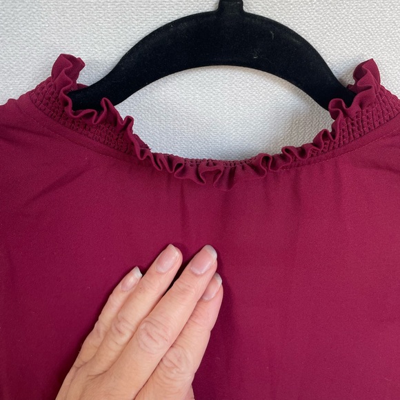 NWT Beautiful Wine Coloured Tank Top - Picture 4 of 5